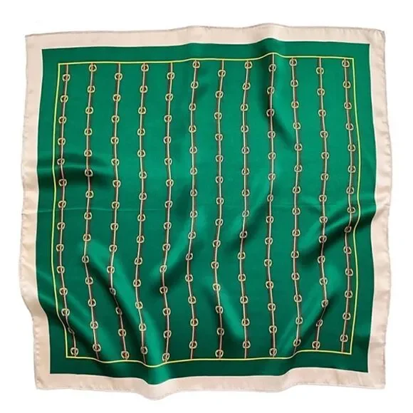 Green Chain Mulberry Silk Neck Scarf